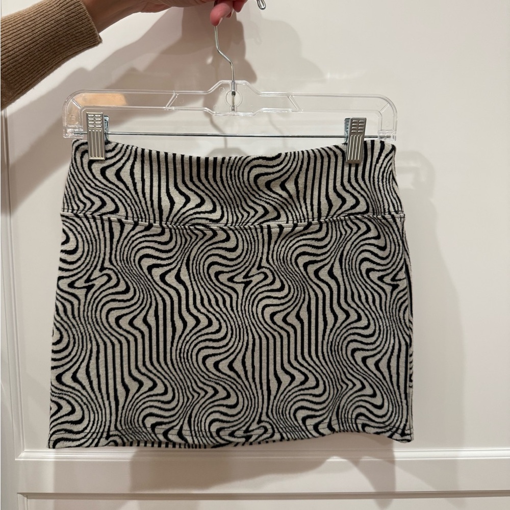 Black and White Patterned Mini Skirt